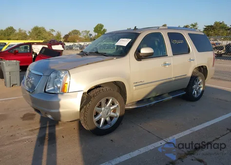 2013 GMC Yukon Denali из США, поврежденный, VIN 1GKS2EEF1DR329762